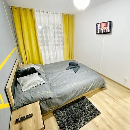 Apartment 2 Dormitoare Si Living